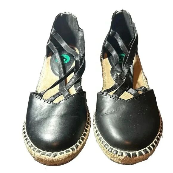 Super cute and comfy, great for any occasion. These wont last long. - Picture 2 of 4